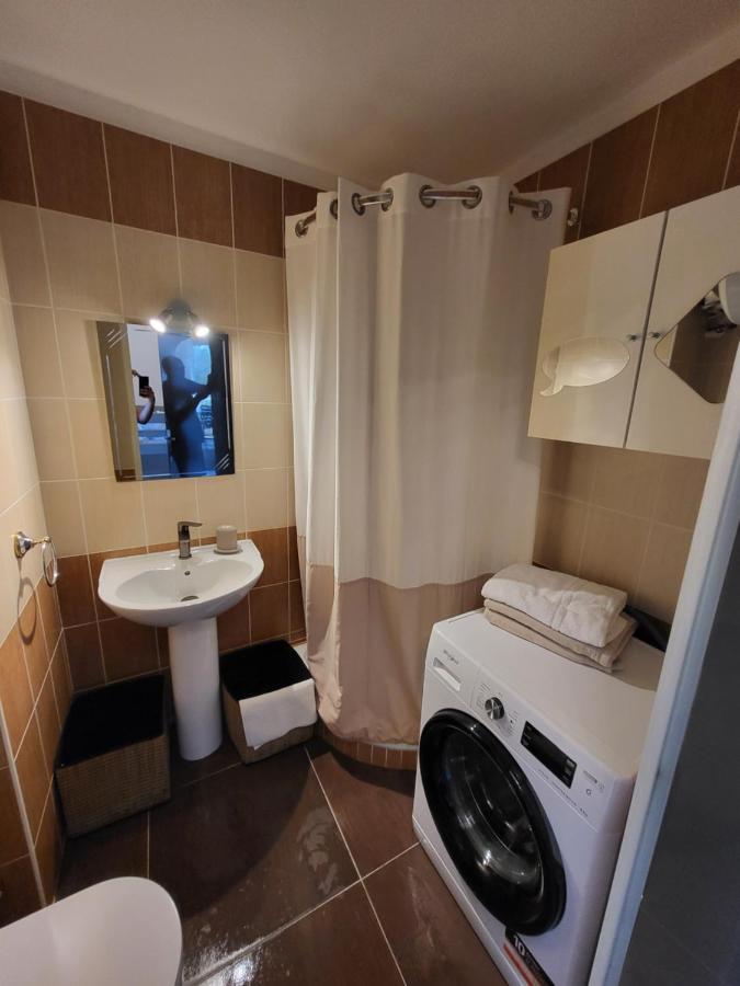 Kams Sea Appartement 라시오타 외부 사진